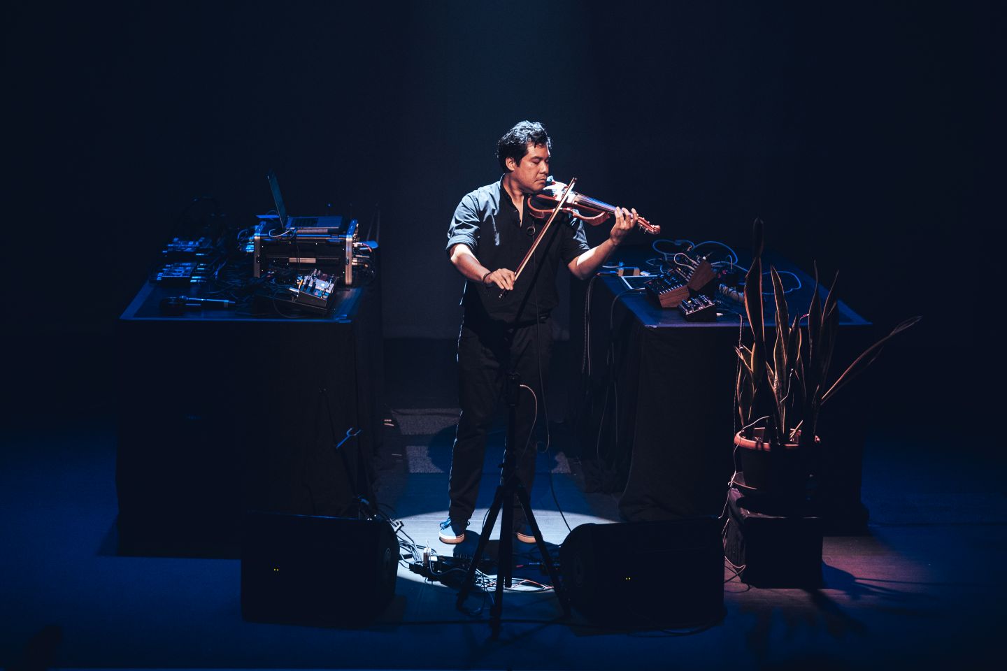 J3ZZ par Olivier Padre, au festival Nuit des musiques expérimentales, Saint-Paul - Île de la Réunion, 2023