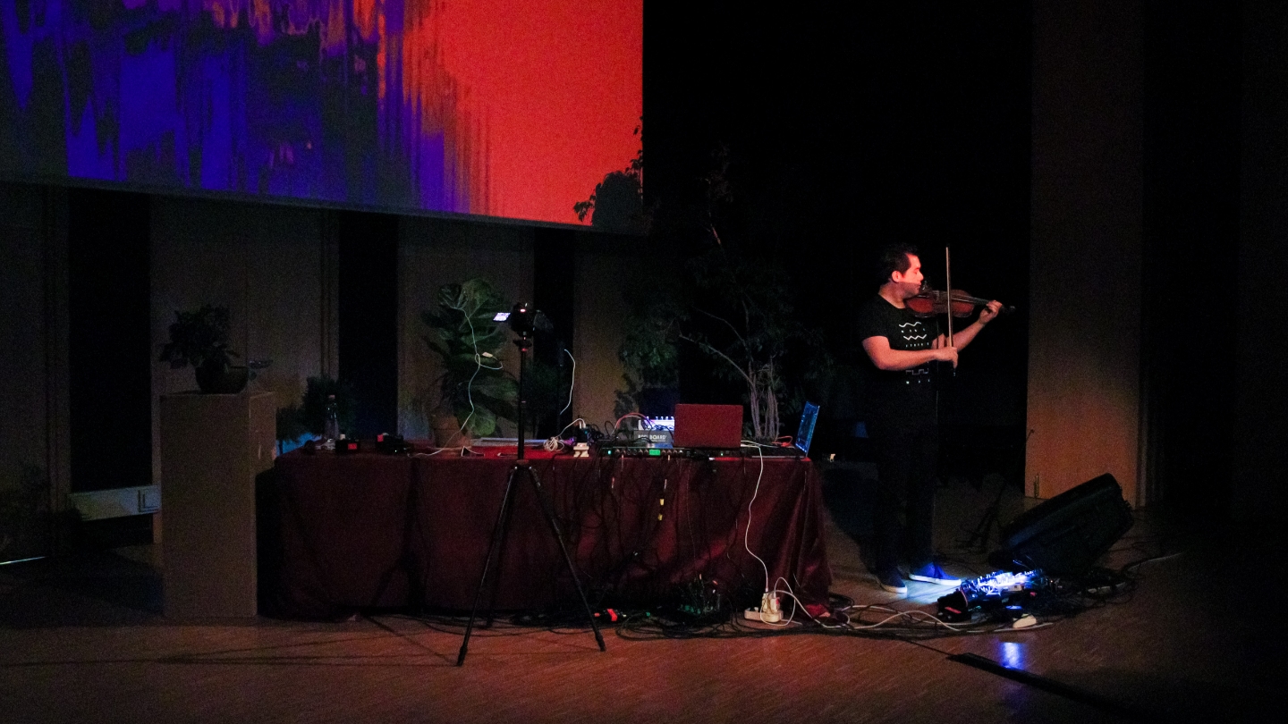 RACINES & RESONANCES